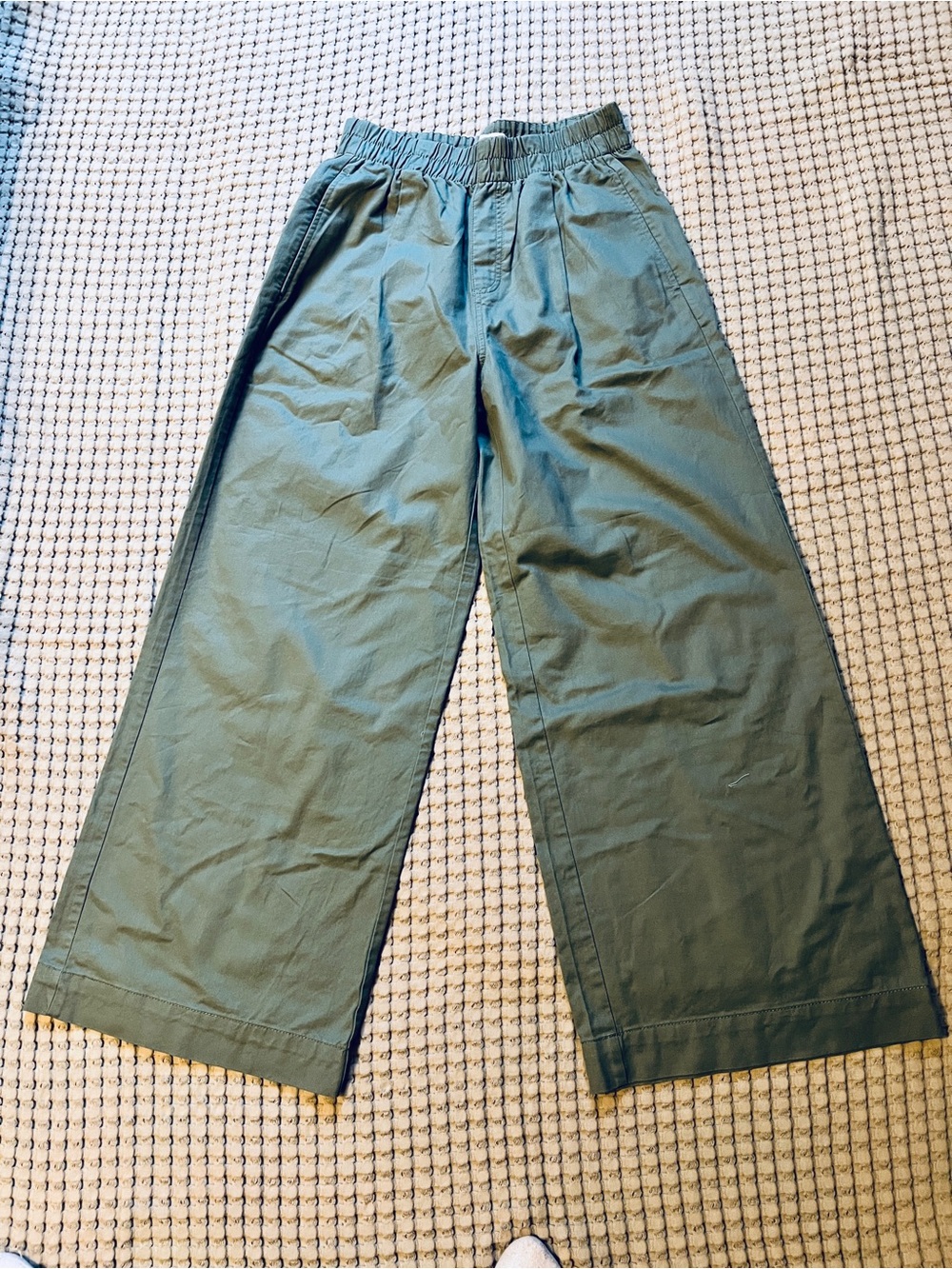 NWT LOFT Women Wide-Leg pants, size XS